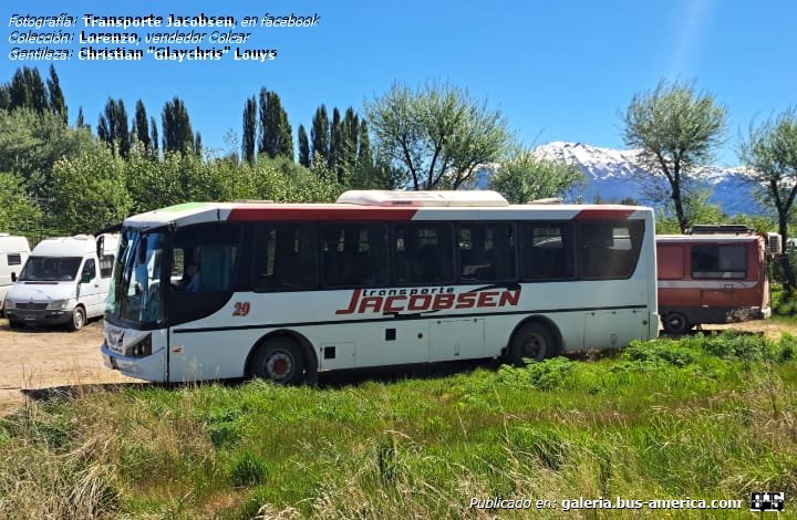Mercedes-Benz OF - BiMet 2010 - Jacobsen
Jacobsen (Prov.Chubut), interno 29

Fotografía: Transportes Jacobsen
Colección: Lorenzo, vendor Colcam
Gentileza: Christian "Glaychris" Louys
