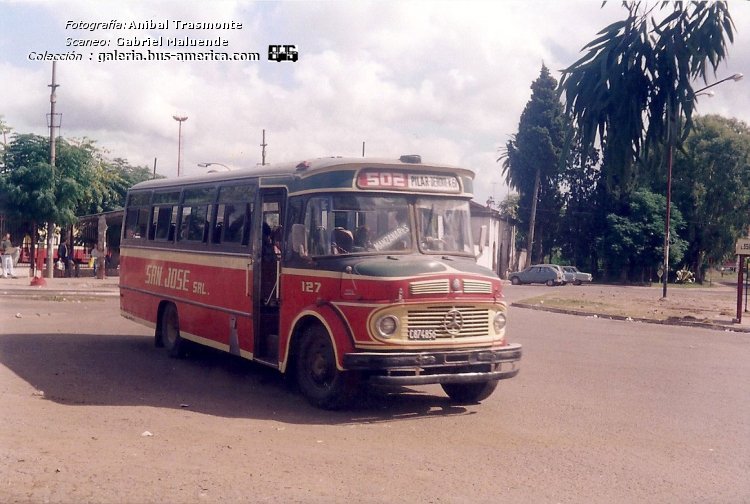Mercedes-Benz LO 1114 - El Detalle - San José
C.874856 - luego repatentado UHG 883

Línea 502 (Pdo.Pilar), interno 127

Fotografía: Anibal F. Trasmonte
Scaneo: Gabriel Maluende
Colección: www.bus-america.com
