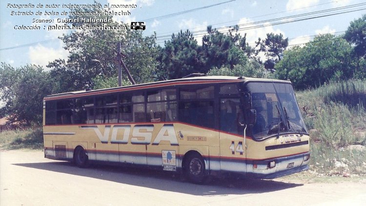 Zanello MN 11.40 - Laserbus - VOSA
B.2348784
[url=https://bus-america.com/galeria/displayimage.php?pid=37154]https://bus-america.com/galeria/displayimage.php?pid=37154[/url]

VOSA (Prov. Buenos Aires), interno 14


Fotógrafo: desconocido al momento
Extraído de bolsa de fotografías del Coleclub
Scaneo: Gabriel Maluende
Colección: www.bus-america.com

