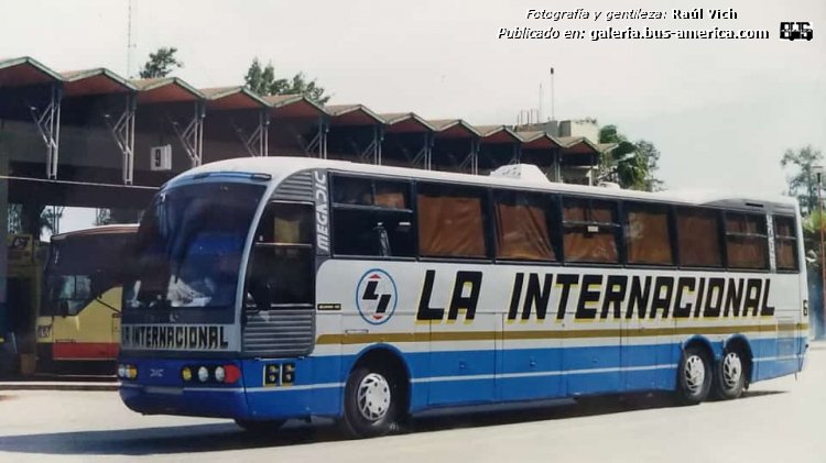 Scania K 112 - DIC Megadic 380 - La Internacional
La Internacional, interno 66

Fotografía y gentileza: Raúl Vich
