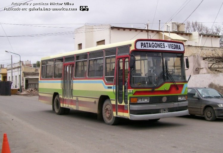 Mercedes-Benz OHL 1320 - Eivar 27-94 - La Comarca
¿BOR 784?

Línea 901 (Viedma - C.Patagones), interno 203


Fotografía y gentileza: Héctor Ulloa
