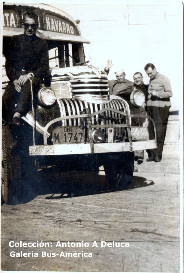 Chevrolet (G.M.C.) - Transportes Del Oeste
DNT
M 1747
600-873
Provincia de Buenos Aires

Colección: Antonio A Deluca
Palabras clave: TD / 136