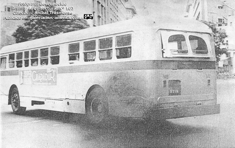 Leyland - MCW (en Argentina) - Transp. Saavedra
Línea 31 (Buenos Aires), interno 102

Fotógrafo: desconocido
Fotografía de revista: Arquitectura, número 103 de febrero de 1968
Colección y gentileza: Anibal Trasmonte

Puede conocer la historia de estas líneas en: [url=http://bus-america.com/revista/Notas/30&31.htm]Revista Bus América, líneas 30 y 31, sus histórias[/url]



Archivo posteado por segunda vez, originalmente posteado en 2018
