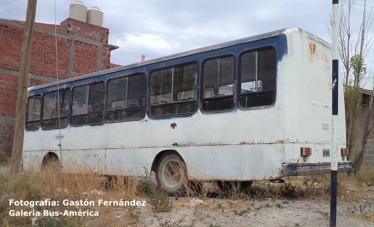 Mercedes-Benz OF 1214 - Supercar - Particular
C 1642868 - UCW 162

Fotografía: Gastón Fernández
Palabras clave: GF