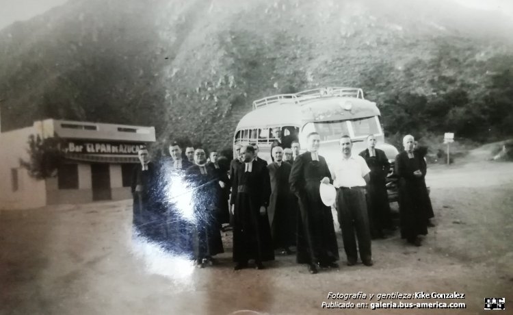 Chevrolet Load Master 5400 - SICA - La Capillense
764
[url=https://bus-america.com/galeria/displayimage.php?pid=48830]
https://bus-america.com/galeria/displayimage.php?pid=48830[/url]
[url=https://bus-america.com/galeria/displayimage.php?pid=48831]
https://bus-america.com/galeria/displayimage.php?pid=48831[/url]

La Capillense (Prov. Córdoba), patente provincial 764

Fotografía y gentileza: Kike González
En la fotografía: su abuelo, Sr. González y familia
