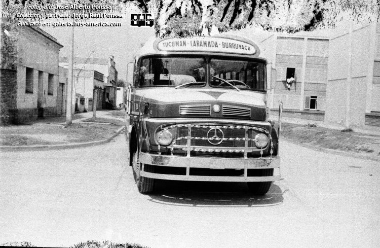 Mercedes-Benz LO 1112 - Alcorta - Benjamín Araóz
[url=http://galeria.bus-america.com/displayimage.php?pid=45970]http://galeria.bus-america.com/displayimage.php?pid=45970[/url]
[url=http://galeria.bus-america.com/displayimage.php?pid=45971]http://galeria.bus-america.com/displayimage.php?pid=45971[/url]
[url=http://galeria.bus-america.com/displayimage.php?pid=45972]http://galeria.bus-america.com/displayimage.php?pid=45972[/url]
[url=http://galeria.bus-america.com/displayimage.php?pid=45973]http://galeria.bus-america.com/displayimage.php?pid=45973[/url]
[url=http://galeria.bus-america.com/displayimage.php?pid=45974]http://galeria.bus-america.com/displayimage.php?pid=45974[/url]

Benjamín Araóz (Tucumán), interno 8

Fotografo: José Alberto Ponssa
Colección y gentileza: Jorge Raúl Ponssa
