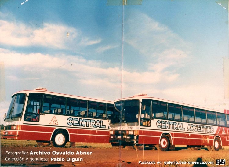 Mercedes-Benz OH 1419 - San Antonio - Central Argentino
Internos 18 & 19

Fotografía: Archivo Osvaldo Abner
Colección y gentileza: Pablo Olguín
