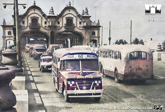 Desoto DP 400 - El Detalle - Micro Omnibus Sur
[url=https://bus-america.com/galeria/displayimage.php?pid=33400]https://bus-america.com/galeria/displayimage.php?pid=33400[/url]

Línea 60 (Buenos Aires , luego 160) - Interno 30

[Datos de izquierda a derecha]

Fotografía: La Prensa
Extraída de: Mendoza Antigua blogspot.com
Palabras clave: Furlabus