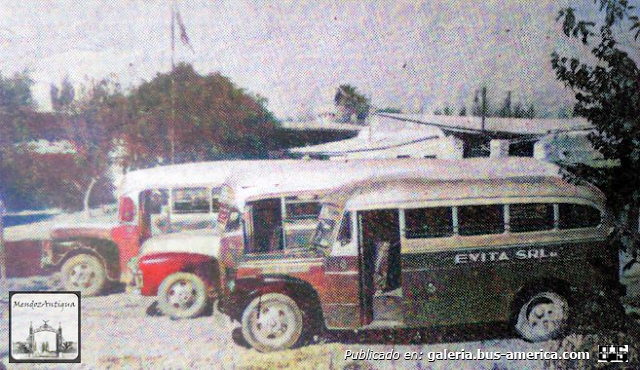 Chevrolet - Evita
Foto Mendoza Antigua
Palabras clave: FURLABUS