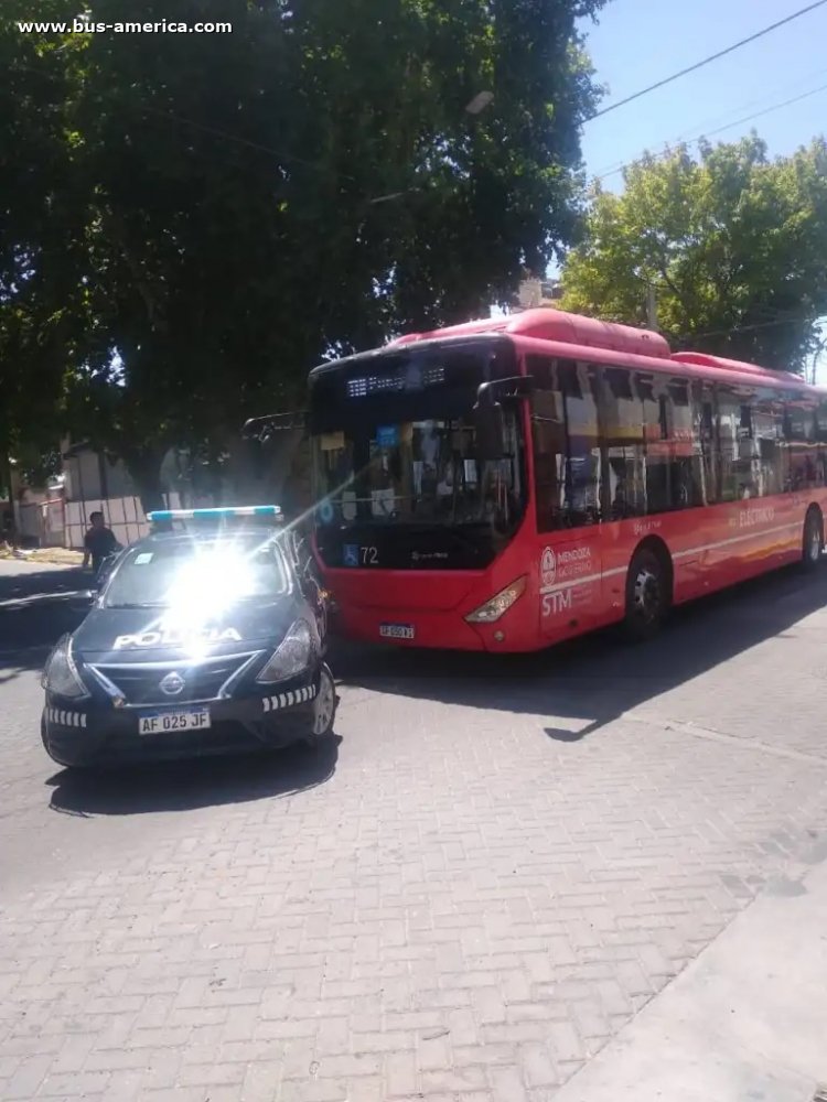 Zhong Tong LCK6122EVG5 (en Argentina) - Mendotran , STM
AF 050 KI
[url=https://bus-america.com/galeria/displayimage.php?pid=61591]https://bus-america.com/galeria/displayimage.php?pid=61591[/url]
[url=https://bus-america.com/galeria/displayimage.php?pid=61592]https://bus-america.com/galeria/displayimage.php?pid=61592[/url]

Línea 110 (Mendotran, Prov.Mendoza), interno 72

Foto: Diario El Sol
Palabras clave: Furlabus