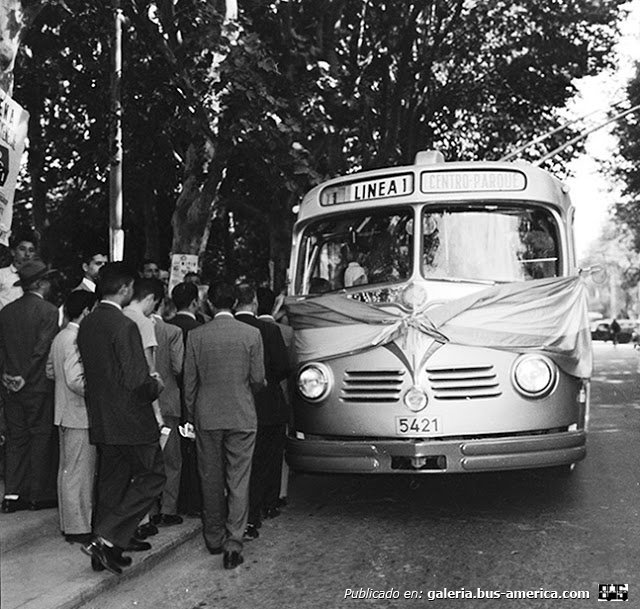 Mercedes-Benz O 6600 T (en Argentina) - EPTM
5421
[url=https://bus-america.com/galeria/displayimage.php?pid=50564]https://bus-america.com/galeria/displayimage.php?pid=50564[/url]

línea 1 (Mendoza)

Foto Mendoza Antigua
Palabras clave: FURLABUS