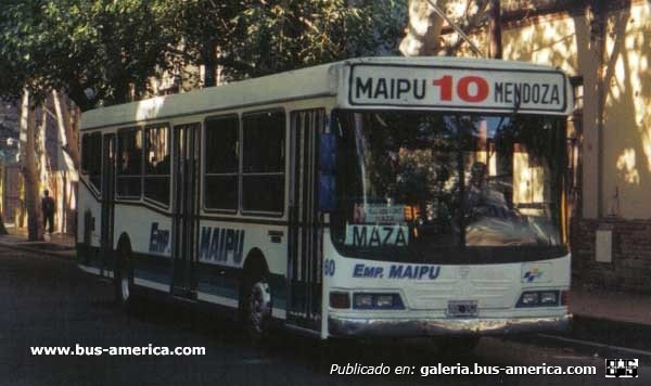 Mercedes-Benz OH 1721 L SB - La Favorita - Maipú
¿--L 152?
[url=https://www.bus-america.com/ARcarrocerias/LaFavorita/Roher/MBenzOH/LF-OHL1721-G10lin153int60.htm]https://www.bus-america.com/ARcarrocerias/LaFavorita/Roher/MBenzOH/LF-OHL1721-G10lin153int60.htm[/url]

Línea 153 (Mendoza), interno 60

Linda máquina
Foto Bus America
Palabras clave: f u r l a b u s