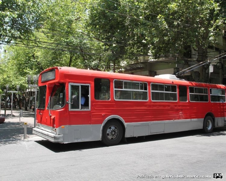 Flyer New Flyer 901 (en Argentina) - EPTM
Foto Diario El Sol.
Palabras clave: f u r l a b u s