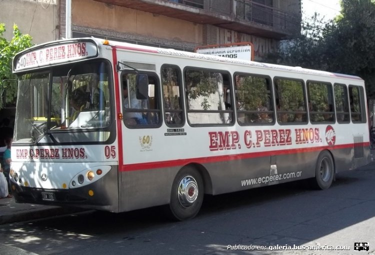 Mercedes-Benz OHL 1420 - Supercar - C. Perez Hnos.
TIW 786 - ex patente C.1756739

Línea 540 (San Rafael), interno 05

Foto Sitio Andino
Palabras clave: FURLABUS