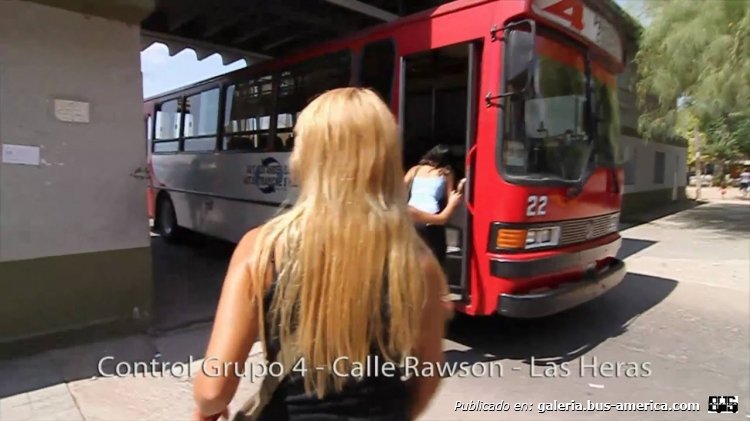 Viejo amigo.
Control de Autotrensportes Los Andes ,El resguardo,Las Heras.

Foto Sergio MZA
Palabras clave: f u r l a b u s