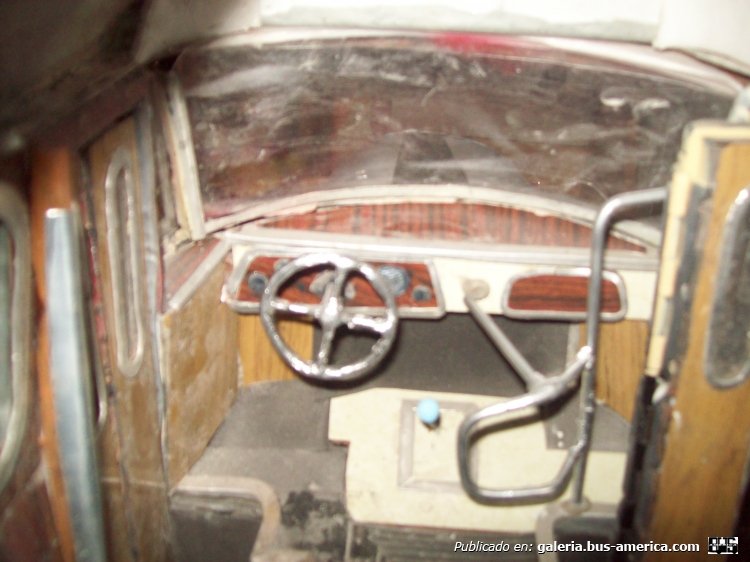  [reproducción en miniatura]
PUESTO DE CONDUCCION
