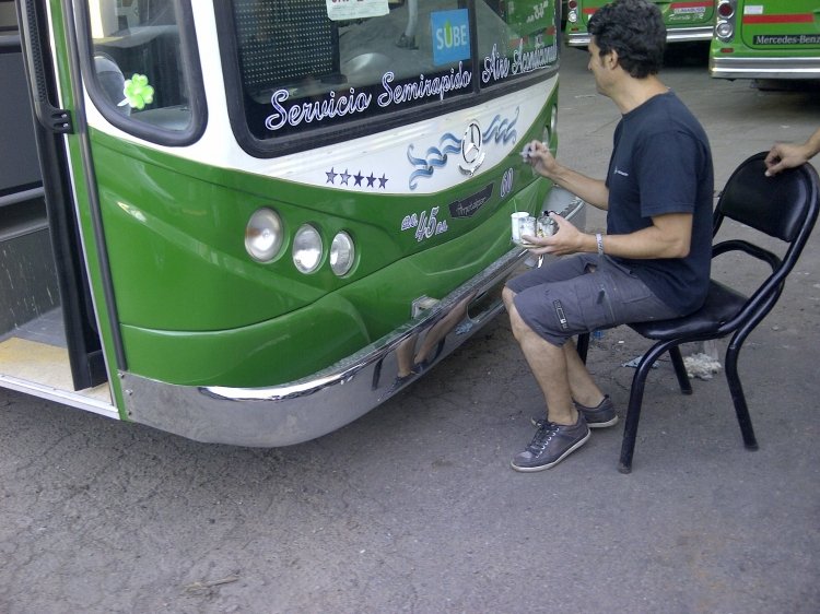 Mercedes-Benz OH 1718 L - Metalpar - M.O. 45 
http://galeria.bus-america.com/displayimage.php?pid=29898
