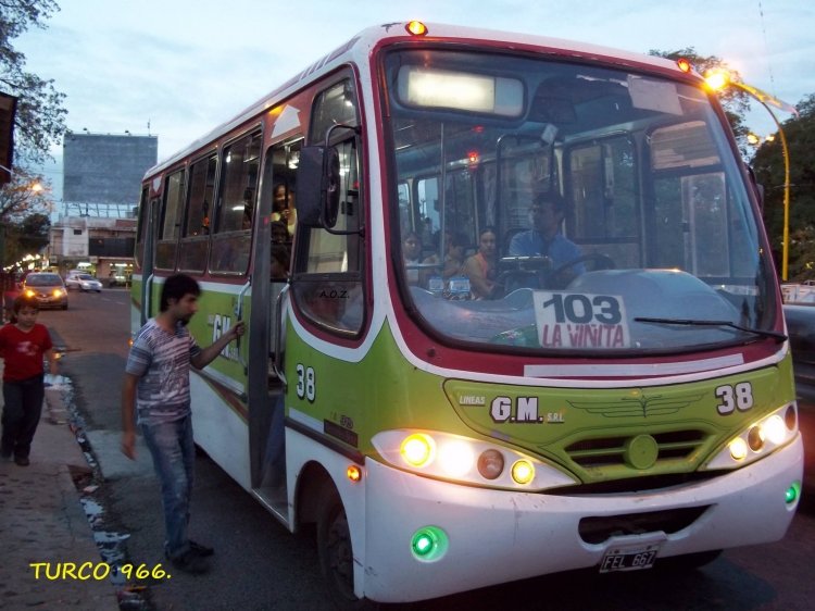 Mercedes-Benz LO 915 - Galicia - G.M.
FEL 667
Línea 103 - Interno 38
LINEA GUIDO MOGUETA.
Palabras clave: GM.