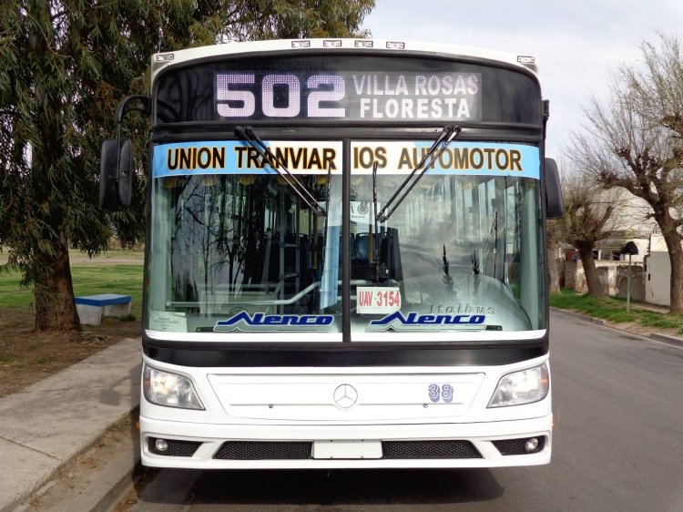 Mercedes-Benz OH 1718 L - Italbus - Bahia Transporte SAPEM
Línea 502 - Interno 38

Imagen: Leo Molina (leobahia24)

http://galeria.bus-america.com/displayimage.php?pid=32695
http://galeria.bus-america.com/displayimage.php?pid=32698

