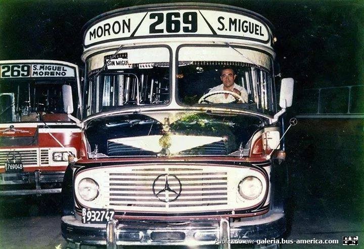 Mercedes-Benz LO 1114 - San Miguel - Línea 216
B.1932747

Fotografía: ¿?
Publicada en el facebook Línea  216
