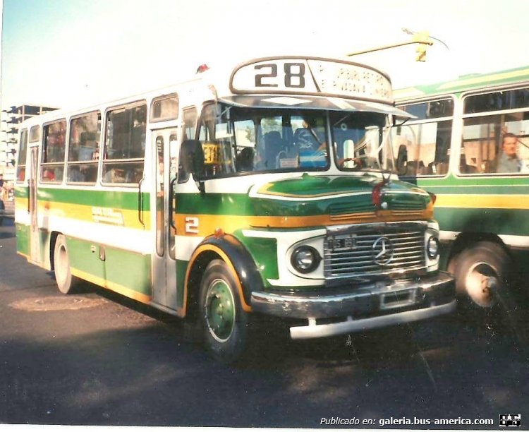 Mercedes-Benz LO 1114 - La Favorita - D.O.T.A.
C 1451727 - TQS 891
Línea 28 - Interno 2 

Fotografo: ¿?
Publicada en el Facebook de D.O.T.A.
