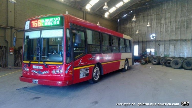 Mercedes-Benz O-500 UA - Metalpar Iguazú 2007 - Empresa Línea 216
JYZ 366
[url=https://bus-america.com/galeria/displayimage.php?pid=27996]https://bus-america.com/galeria/displayimage.php?pid=27996[/url]
[url=https://galeria.bus-america.com/displayimage.php?pid=35618]https://galeria.bus-america.com/displayimage.php?pid=35618[/url]
[url=https://bus-america.com/galeria/displayimage.php?pid=55939]https://bus-america.com/galeria/displayimage.php?pid=55939[/url]

Línea 166 (Buenos Aires), interno 39


Fotografía publicada en el Facebook de la Línea 216
