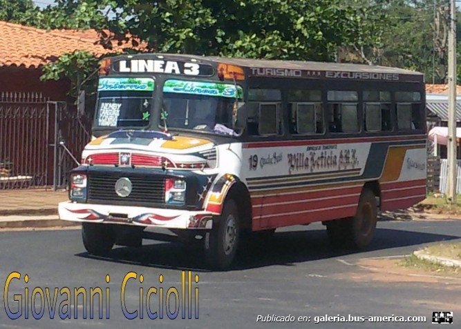 Mercedes-Benz L 1113 - Villa Leticia , Linea 3 , Interno 19
http://galeria.bus-america.com/displayimage.php?pid=37699
Frente y perfil izquierda

Este tipo de carroceria Cebra 1 con ventanillas anchas es unico en su tipo por que la mayoria son con ventanillas mas finas y hasta ahora no encontré otro semi ñato Cebra 1 con caracteristicas similares a este por eso mejor fotearlo asi para tenerlo bien registrado y se que es Cebra por que la culata del mismo lo indica
B-A: todo indicaría que no se trataría de un Cebra

Barrio Achucarro ciudad de San Antonio

