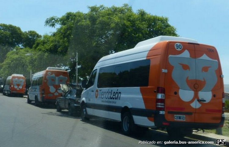 Mercedes-Benz Sprinter
Fotografía: José Aparicio
Palabras clave: Mercedes-Benz Sprinter