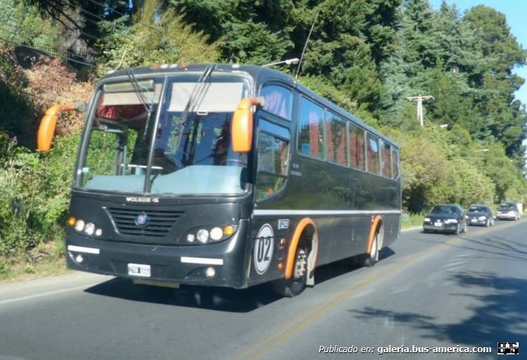 Volskwagen - Sudamericanas
Ex Travel Rock, pareciera

Fotografía: José Aparicio

http://galeria.bus-america.com/displayimage.php?pid=39686
Palabras clave: Volkswagen Sudamericanas