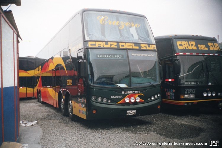 Scania K - Busscar Panorámico DD (en Perú) - Cruz del Sur
Fotógrafo: desconocido
Palabras clave: cruz del sur