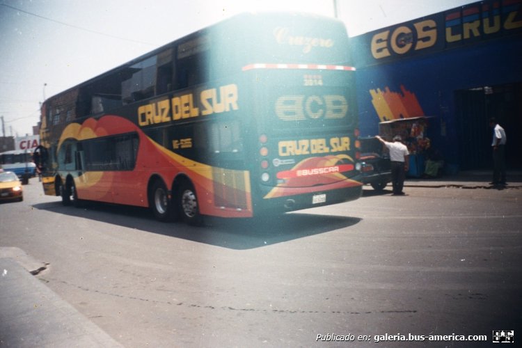 Scania K - Busscar Panorámico DD (en Perú) - Cruz del Sur
Fotógrafo: desconocido
Palabras clave: cruz del sur