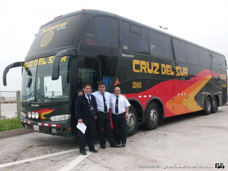 Marcopolo G6 Paradiso 1550 LD (en Perú) - Cruz del Sur
Fotógrafo: ¿?
Palabras clave: cruz del sur