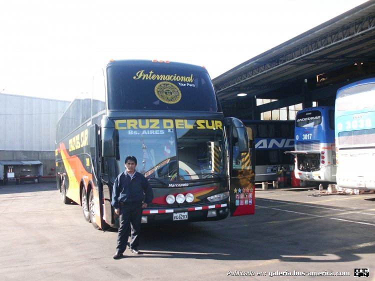 Marcopolo G6 Paradiso 1550 LD (en Perú) - Cruz del Sur
Fotógrafo: ¿?
Palabras clave: cruz del sur