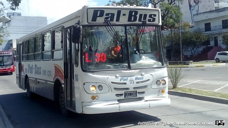 Mercedes-Benz OF 1418 - La Favorita - Pal Bus 2000
JQJ 194

Línea 30 (San Salvador de Jujuy), interno 55
