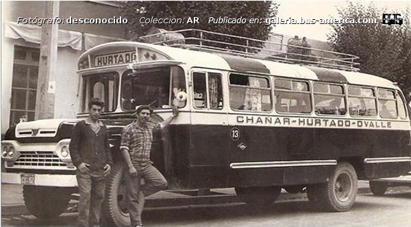 Ford F 600 - Franklin - Chañar Hurtado Ovalle
¿CX 152?

Fotógrafo: desconocido, se buscan datos del mismo
Colección: A.R.


Puede conocer la historia de esta carrocera en: [url=https://www.bus-america.com/CHcarrocerias/Franklin/Franklin-histo.php]Historia de carrocerías Franklin[/url]
