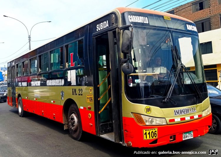 Zhongtong LCK6125CG (en Perú) - Saeta
AKW-776

Línea 1106 (Lima) , padrón 109
