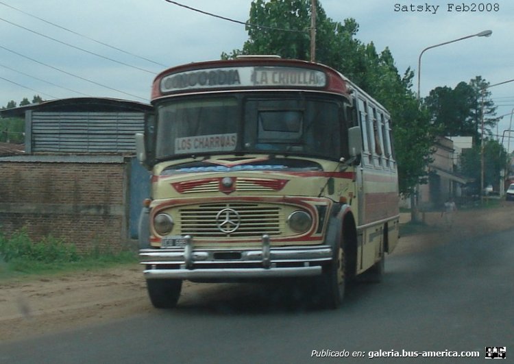 Mercedes-Benz LO 1114 - Biglia - Chamussy
UCQ 689 - ex patente B.1848289
[url=https://bus-america.com/galeria/displayimage.php?pid=65363]https://bus-america.com/galeria/displayimage.php?pid=65363[/url]

Línea 8 (Concordia), interno 7
