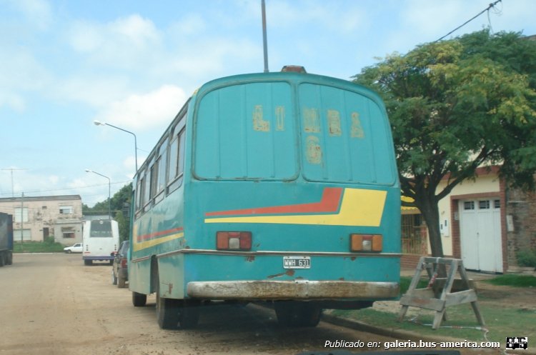 Mercedes-Benz LO 1114 - Ala - Nuevo Sol
WWH 631 - ex patente C.1171681
[url=https://bus-america.com/galeria/displayimage.php?pid=65307]https://bus-america.com/galeria/displayimage.php?pid=65307[/url]

Ex línea 6 (¿Concordia?), interno 7
