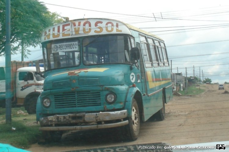 Mercedes-Benz LO 1114 - Ala - Nuevo Sol
WWH 631 - ex patente C.1171681
[url=https://bus-america.com/galeria/displayimage.php?pid=65308]https://bus-america.com/galeria/displayimage.php?pid=65308[/url]

Ex línea 6 (¿Concordia?), interno 7
